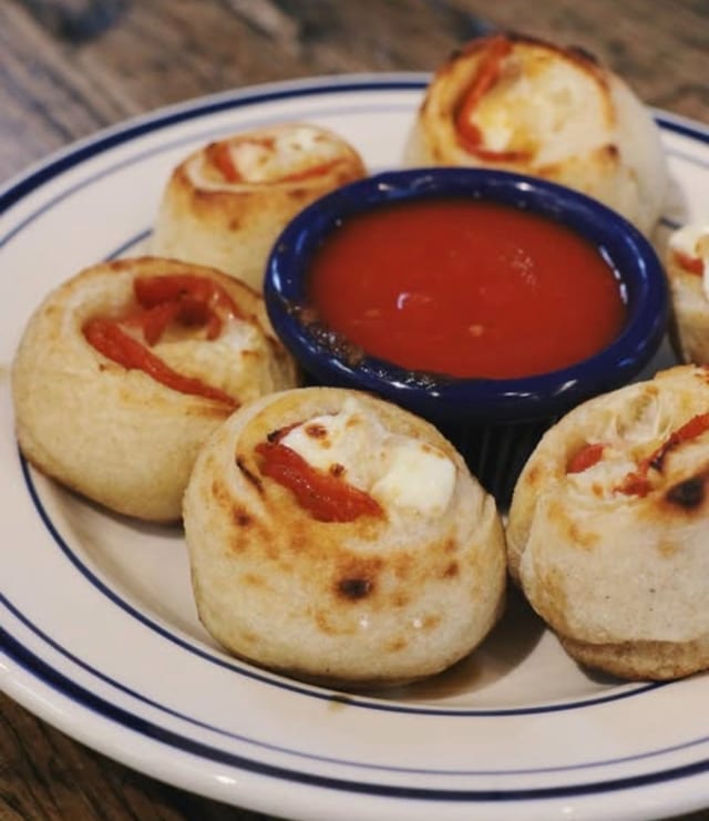 Pep'roni Rolls.